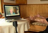 Kylä-kanava – virtuaalisia visailuja ja jumppahetkiä vanhuksille