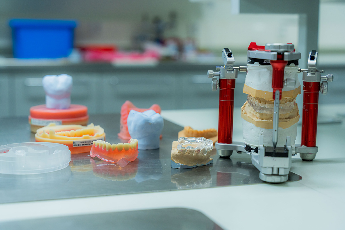 10 years Celebration of Dental Technician Education: the Future of Dental Technology and Materials