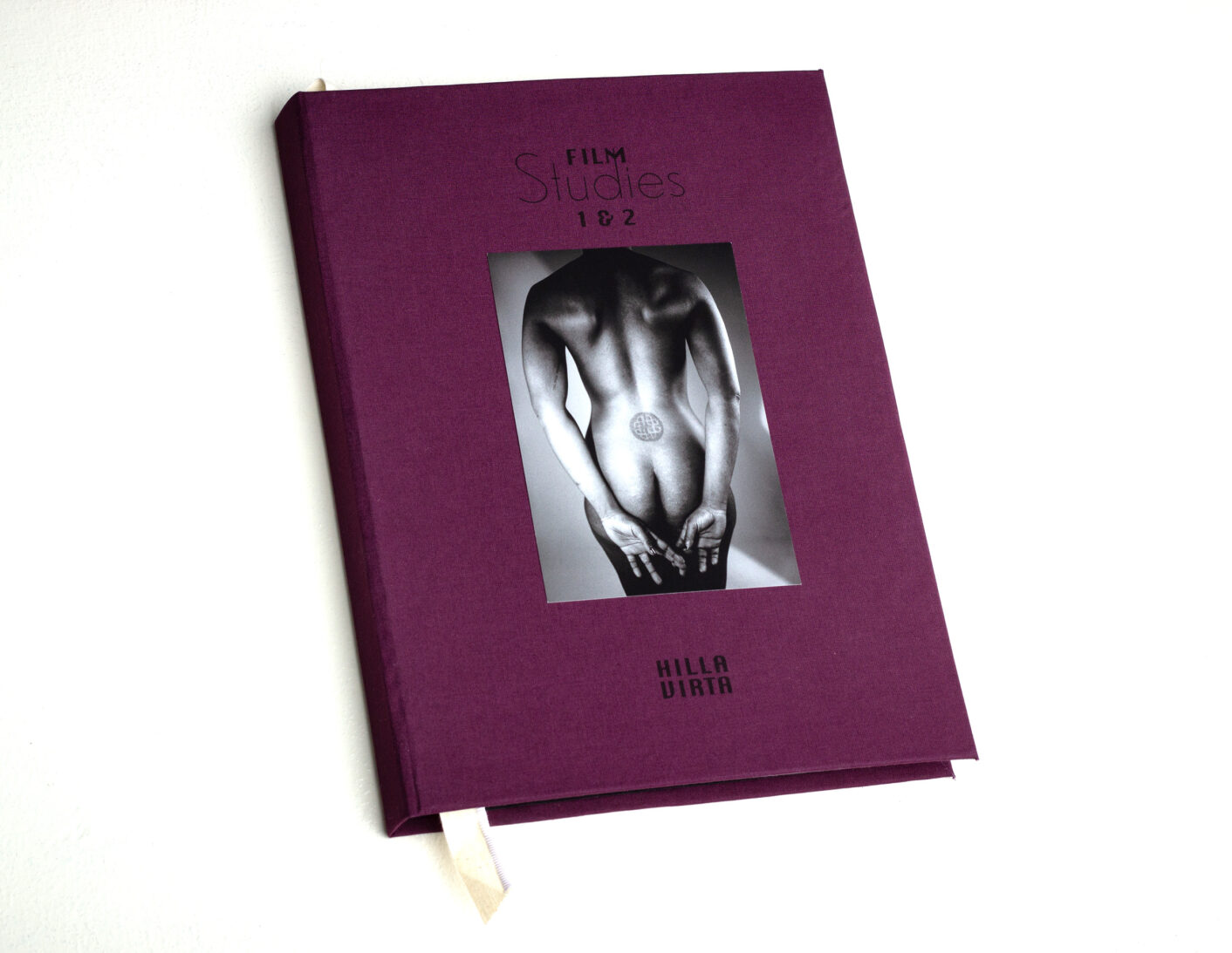 Kirjan kansi Hilla Virta