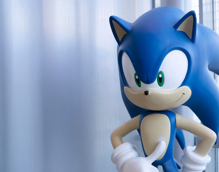 Sonic statue in ICT City lobby